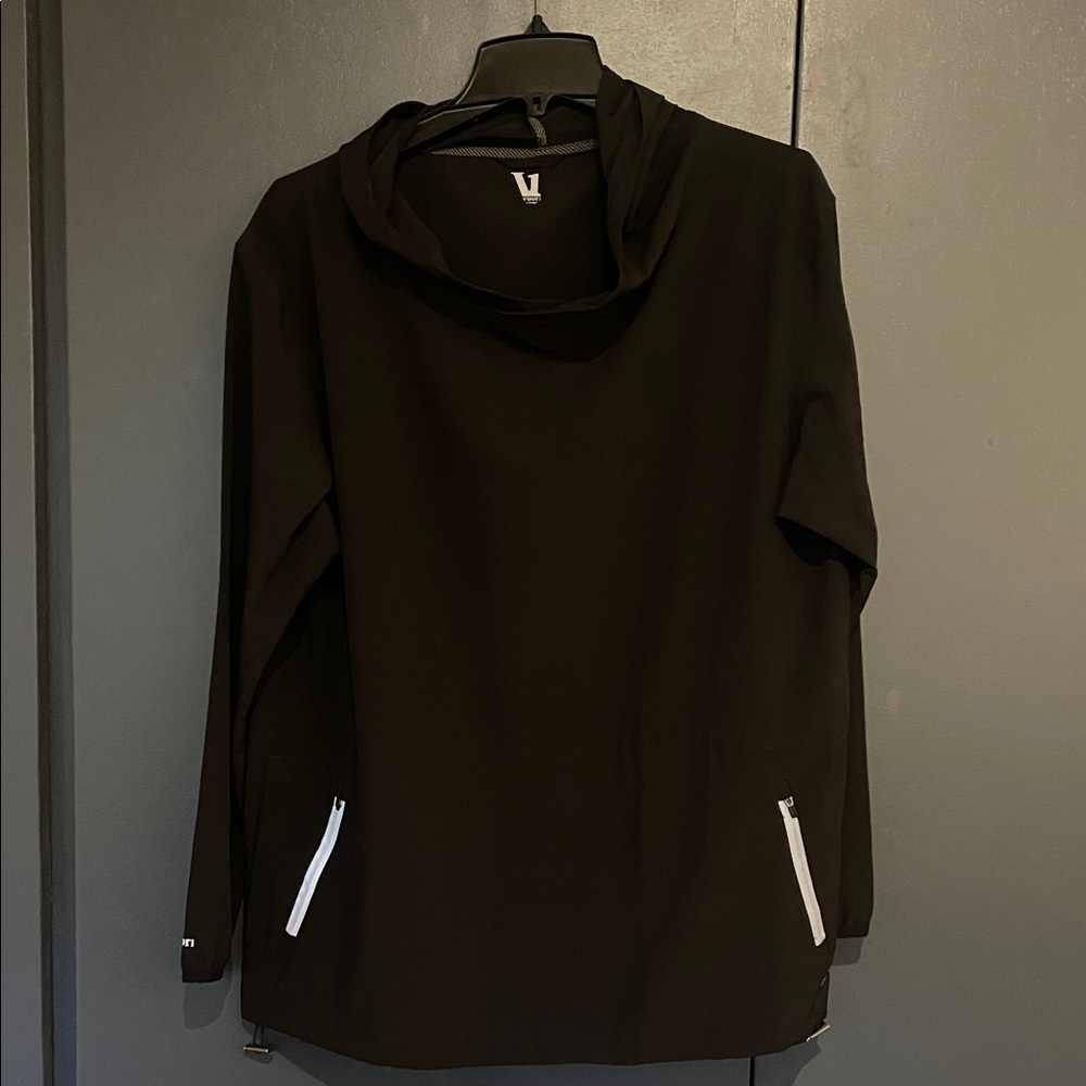 Vuori  Long Sleeve Hoodie jacket